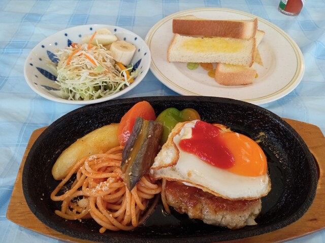 ヒッコリーのきのみ