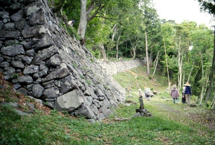 Kakumure Castle Ruins