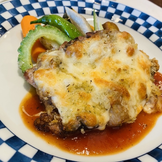 ビストロカフェ＆デリ NecoDeco