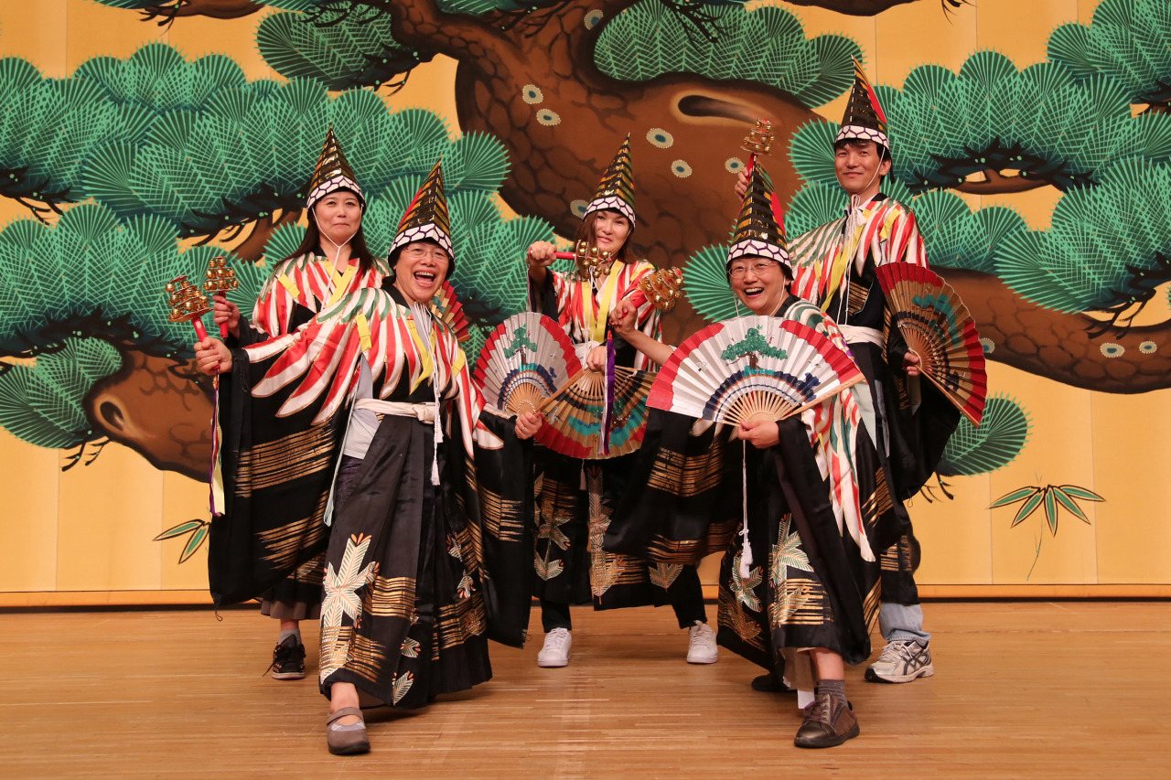 Goka Shokujitsuki (Kabuki Narikiri Tour)