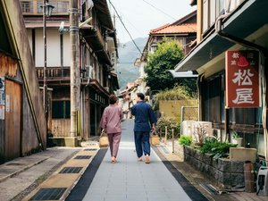 俵山まちごと旅館　京や