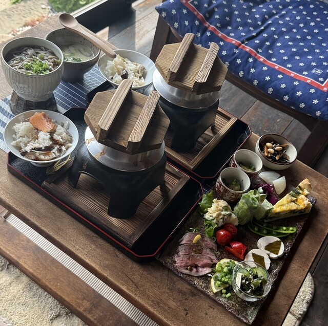 炭火焼鳥恭.