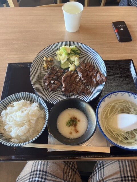 炭焼牛たん東山 かわまちてらす閖上店