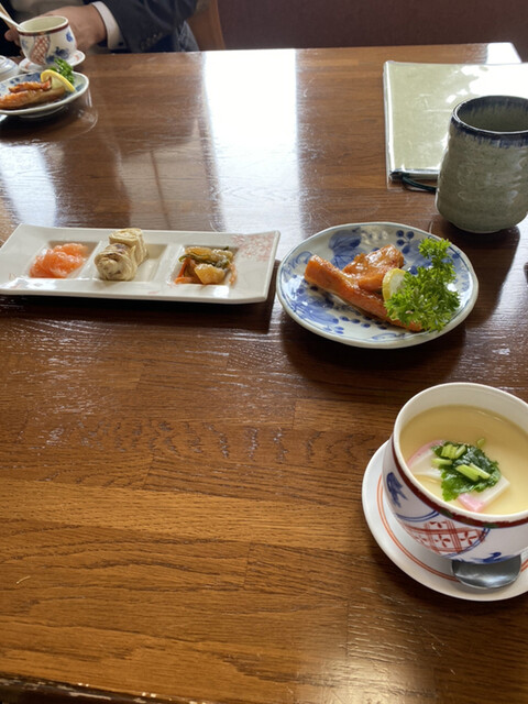 すし屋の中川