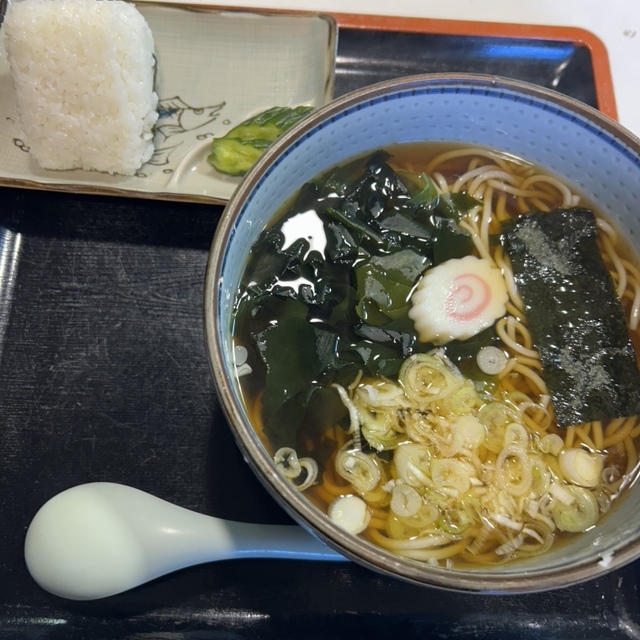 百彩館