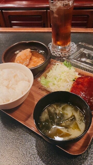 カラオケ酒場 七菜