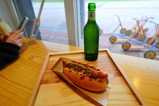 HOT DOG CAFE HAVE A GO