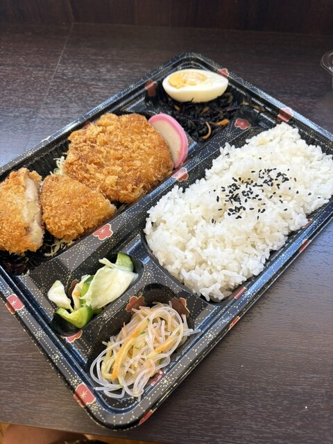 COMOMO 男鹿店