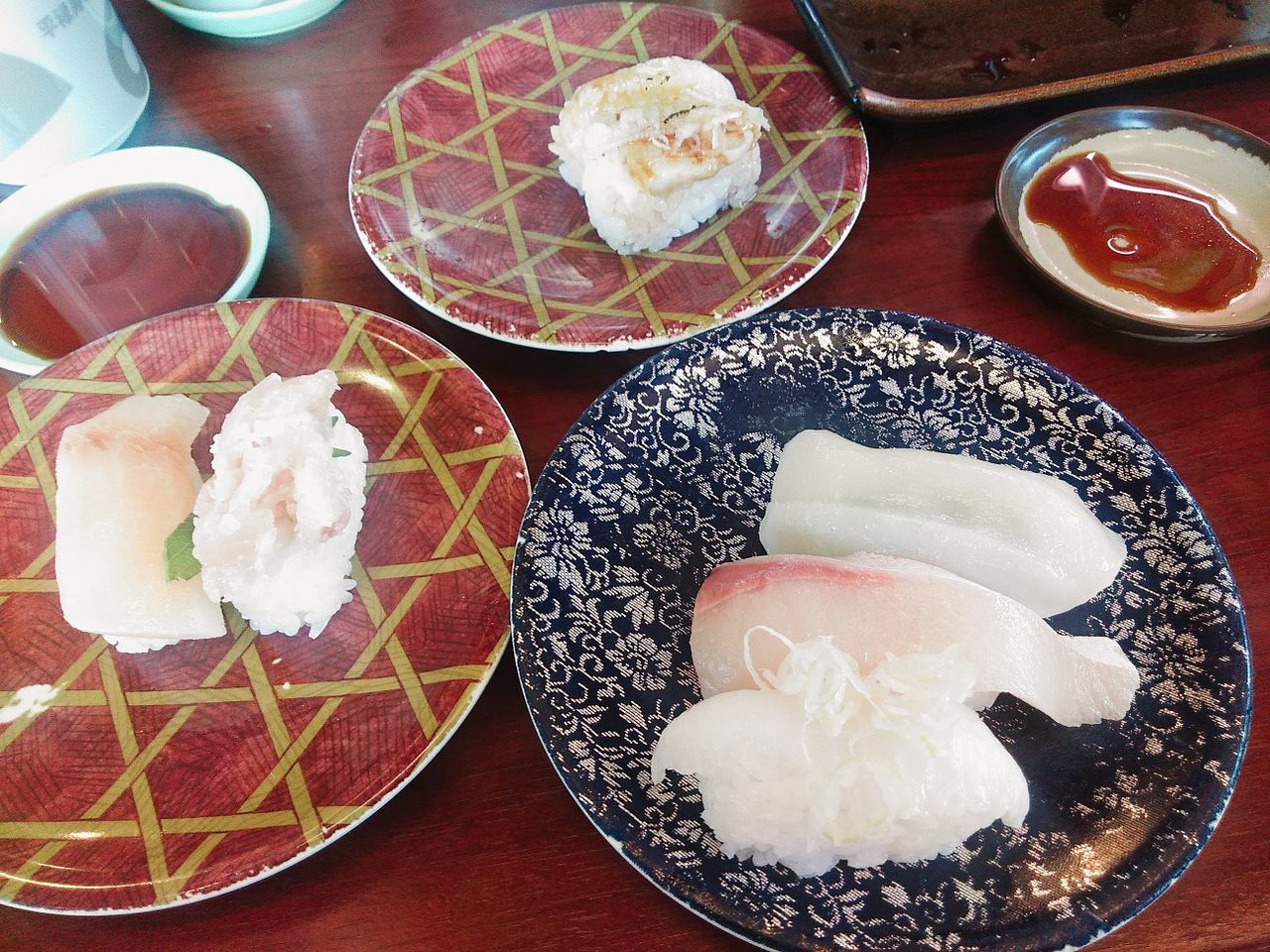 Tonkatsutsukusaka