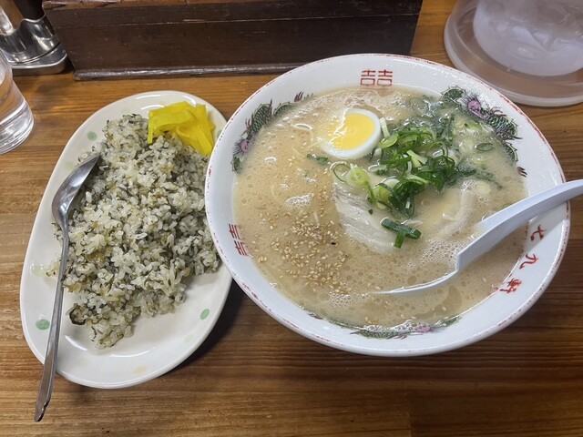 本吉屋 大川店
