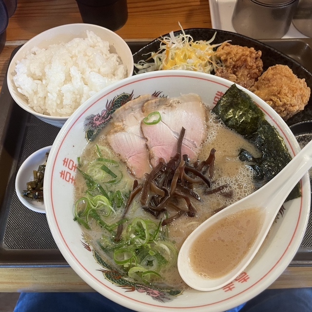 豚八