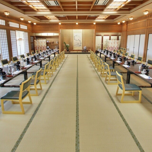 新みなと 本館