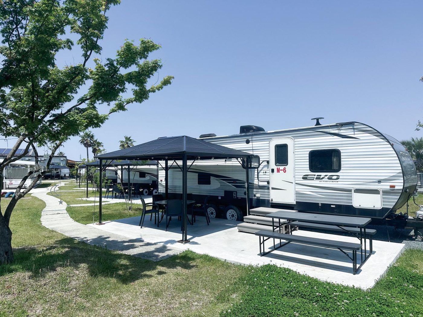 THE TRAILERHOUSE VILLAGE Omuta SPA