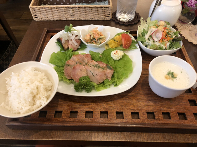 ビストロ　ロッシェ