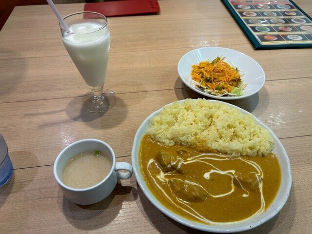 BLACK CAT CAFE