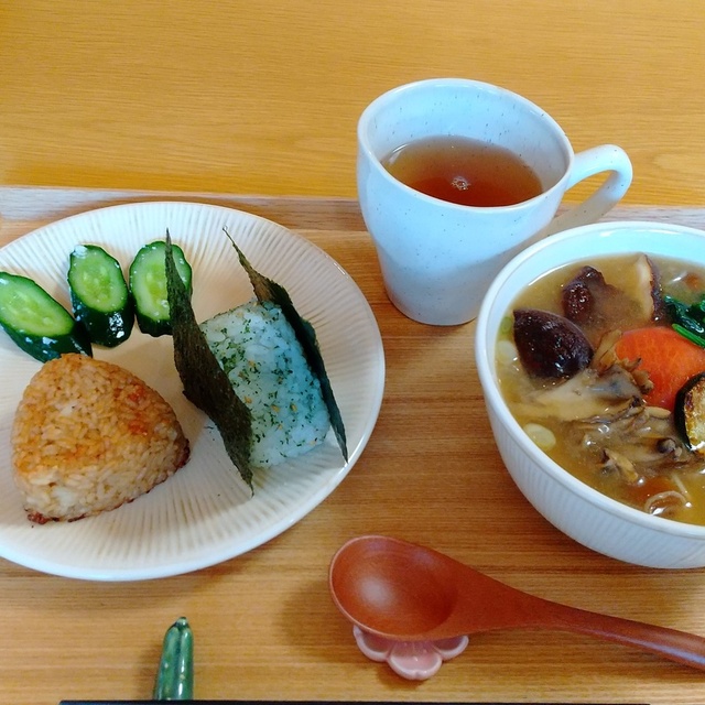 内川の畔りカフェ