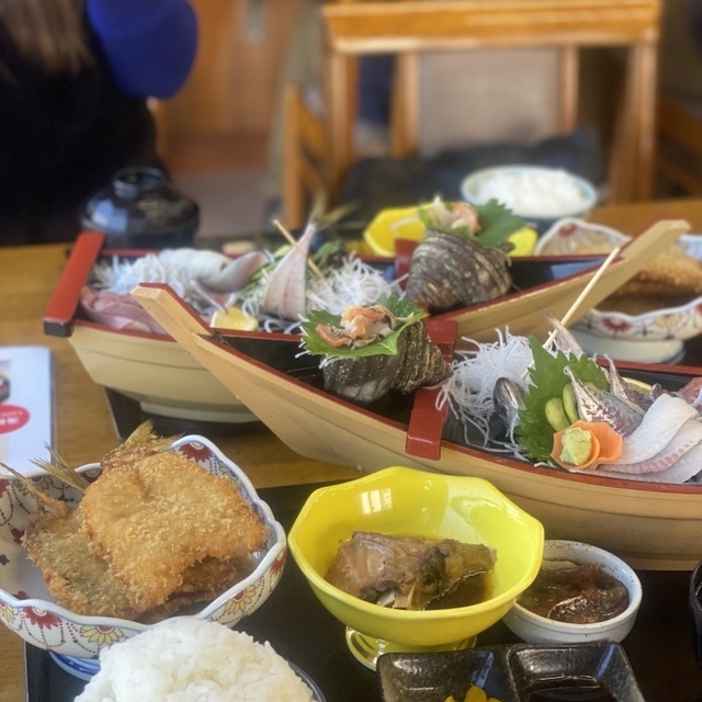市場食堂 日保丸
