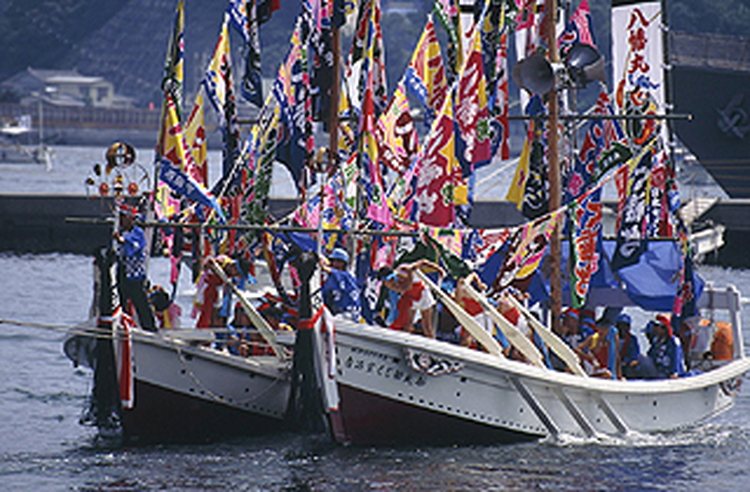 Omiya Hachiman Shrine