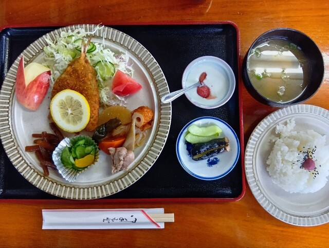 むらの喫茶店 たざわ