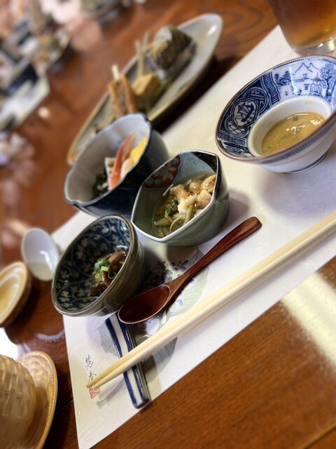 あたりや