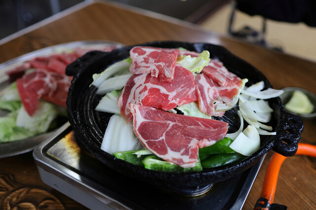 ジンギスカン食堂