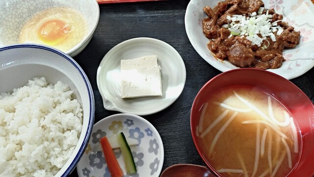 駅前食堂
