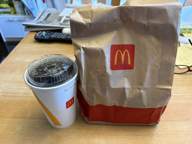 マクドナルド 東環状博多の森店