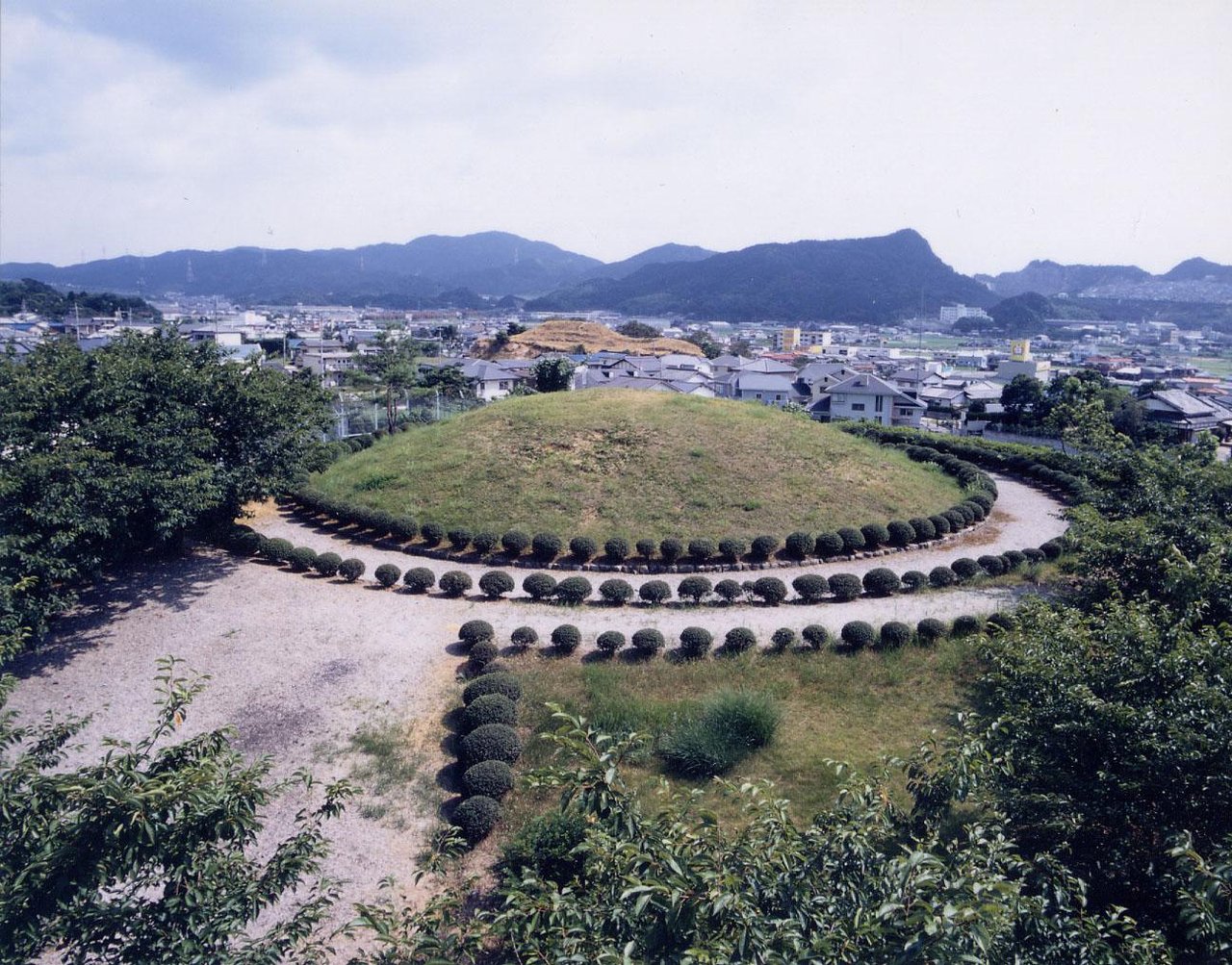 Tanabata Pond Burial Mound