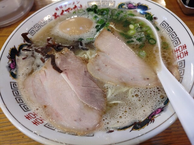 福間ラーメン ろくでなし 新宮店