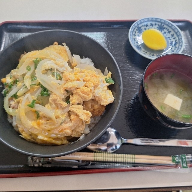 髙美食堂