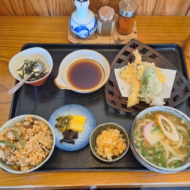 山びこうどん