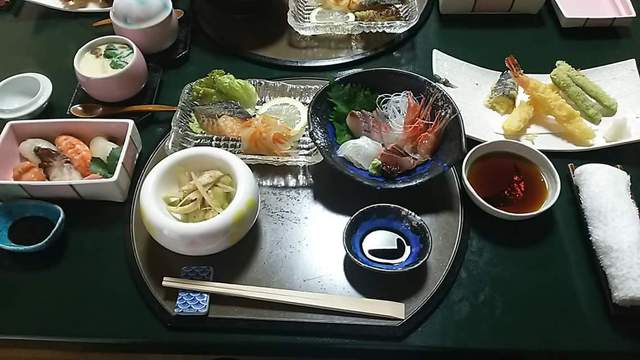 石鍋亭