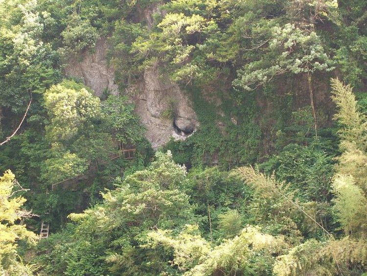 Mikazuki Rock