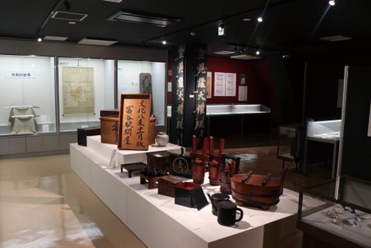 Tomiya Folk Gallery