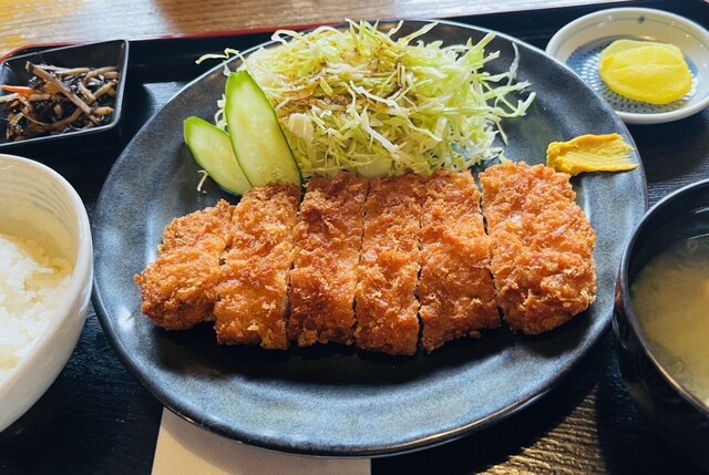 レストラン庄山