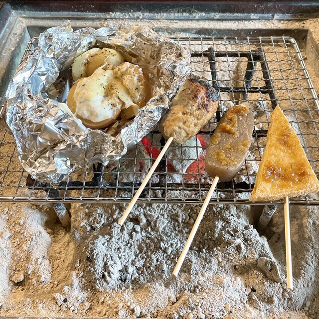 囲炉裏カフェ里楽
