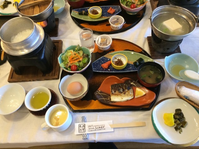 ちいさい呑み屋 はちぶんめ