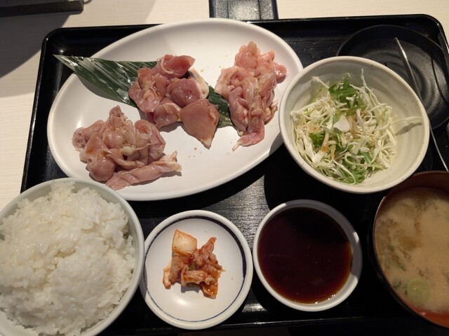 とり焼肉 カルビ家