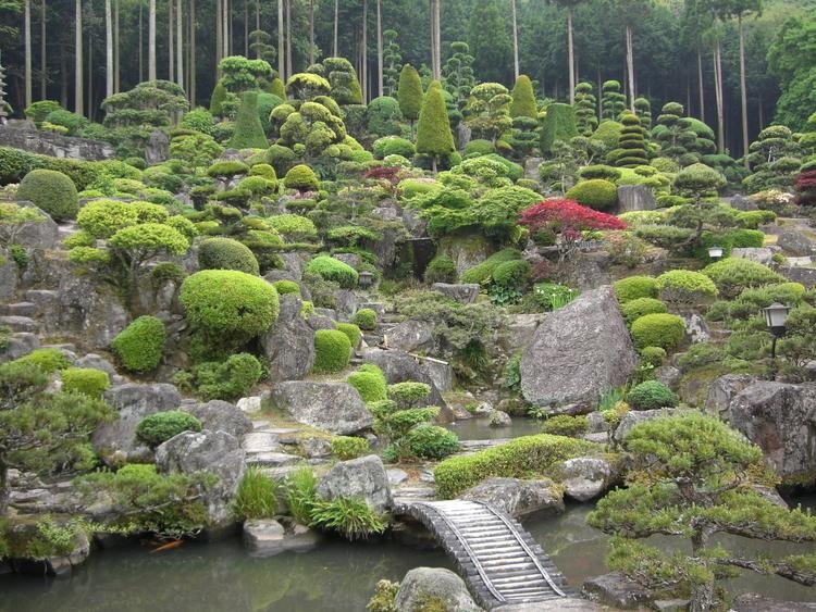 Henmi-tei Garden