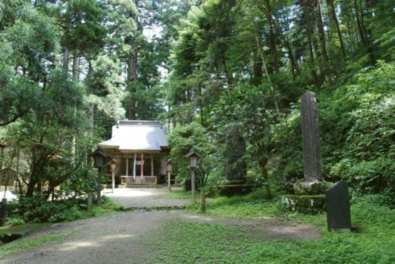 Koganeyama Shrine