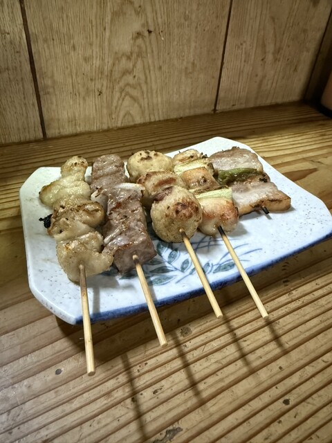 やきとり館