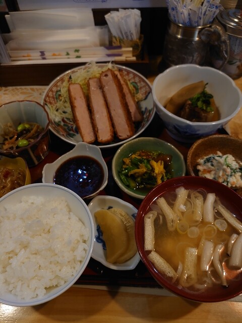 MaMa caf'e