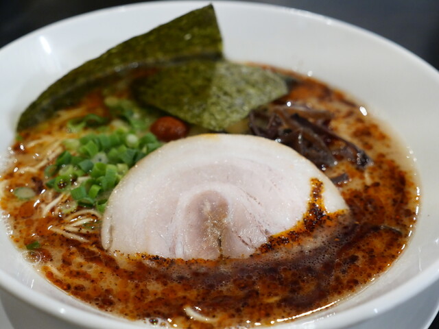 博多豚骨ラーメン よかいち