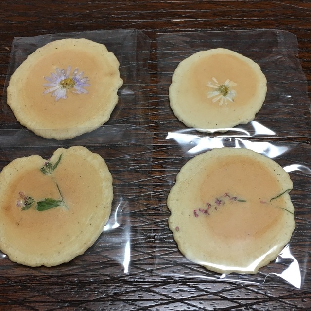 摘み草せんべい ぽこあぽこ