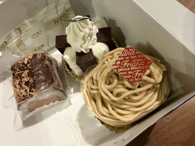 ケーキ工房フリアンナカムラ