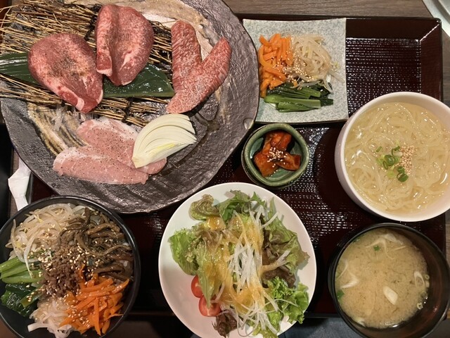 焼肉 ほむら家 本荘店