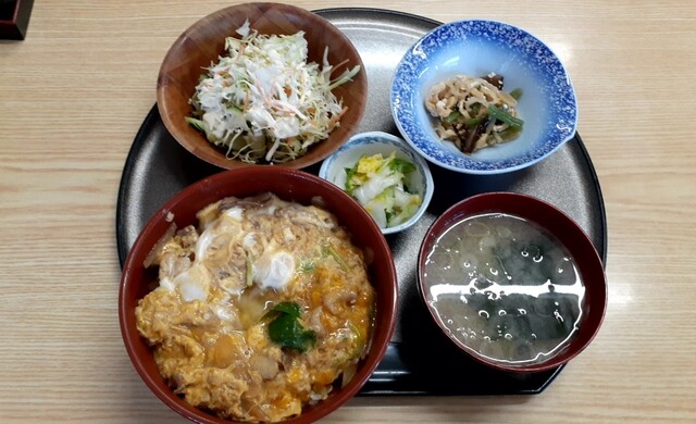 鶏次楼