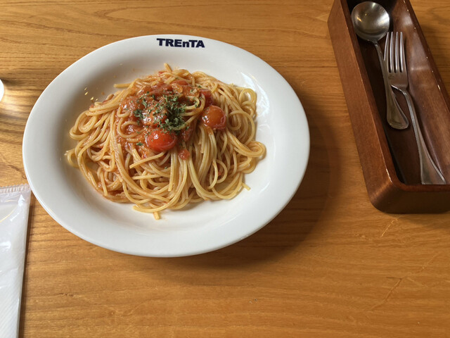 トレンタ 本荘店