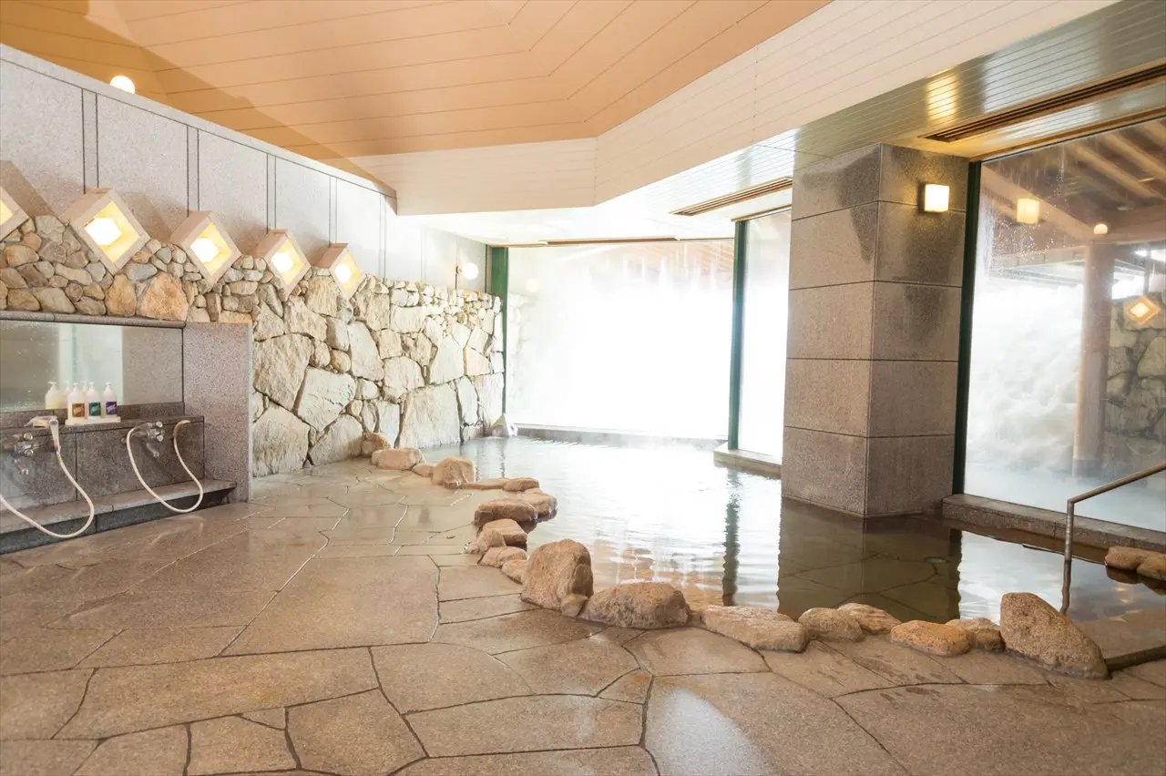 Chokai Sarukura Onsen Foresuta Chokai