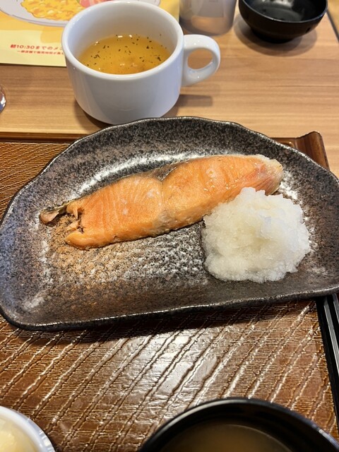 ガスト 湯沢店
